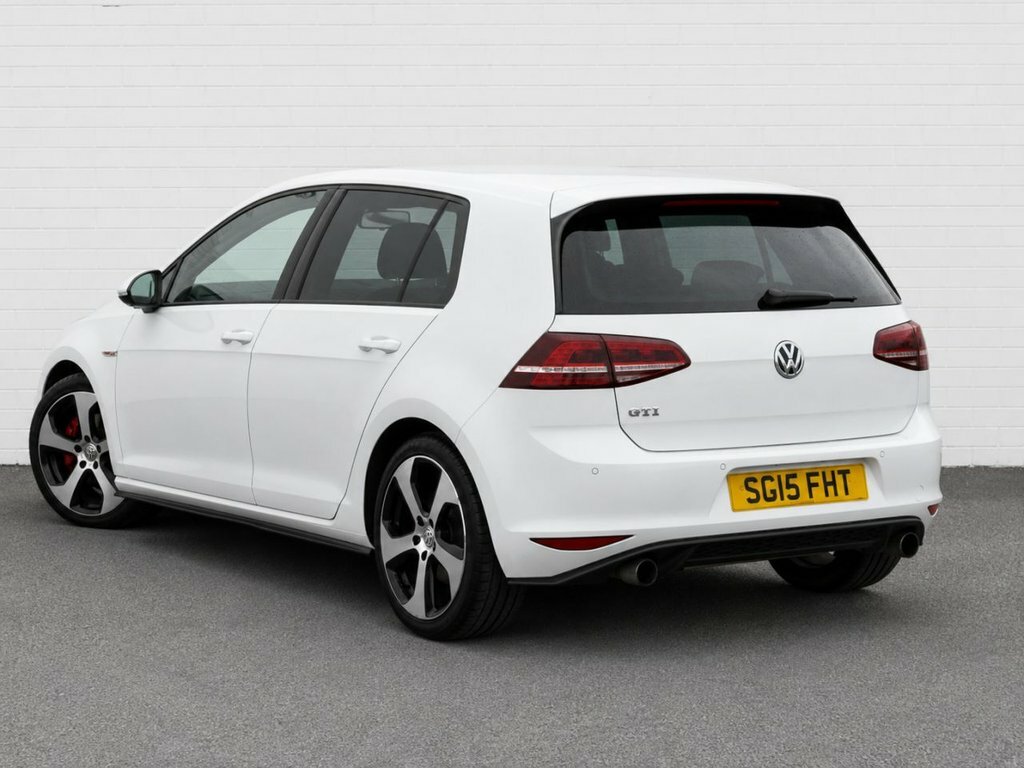 Volkswagen Golf 2L Gti SG15FHT White #3