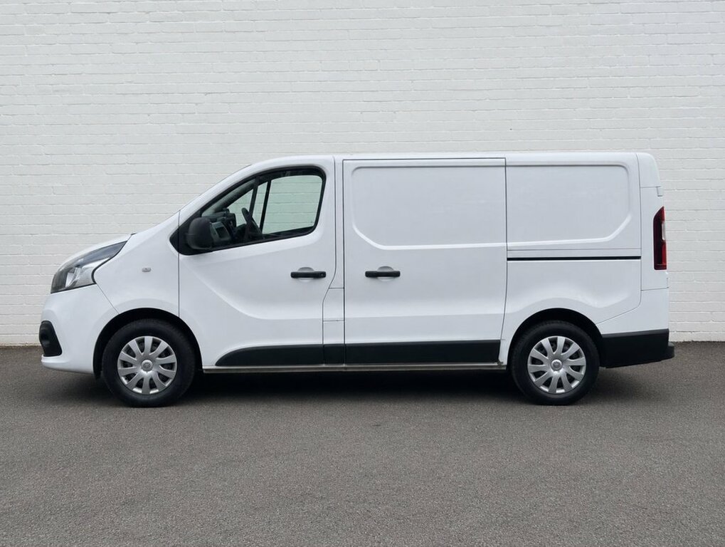 Renault Trafic 1.6L Business MT19NGE White #3