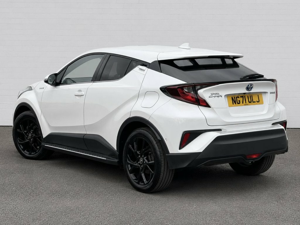 Toyota C-Hr 1.8L Design NG71ULJ White #2
