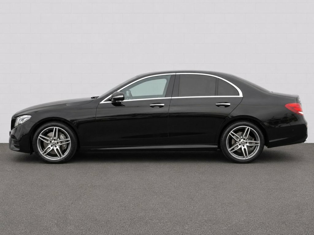 Mercedes-Benz E Class 3L Amg Line KS18AUX Black #3