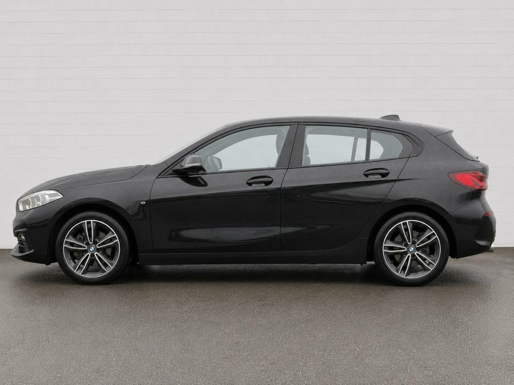 BMW 1 Series 1.5L Sport BR21SDU Black #2