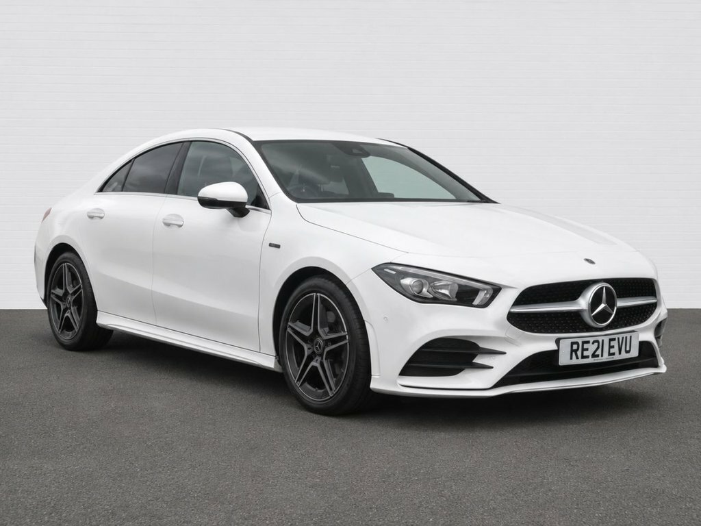 Mercedes-Benz A Class 1.3L Amg Line White