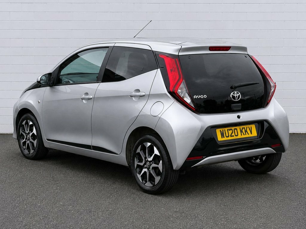 Toyota Aygo 1L X-trend WU20KKV Silver #2