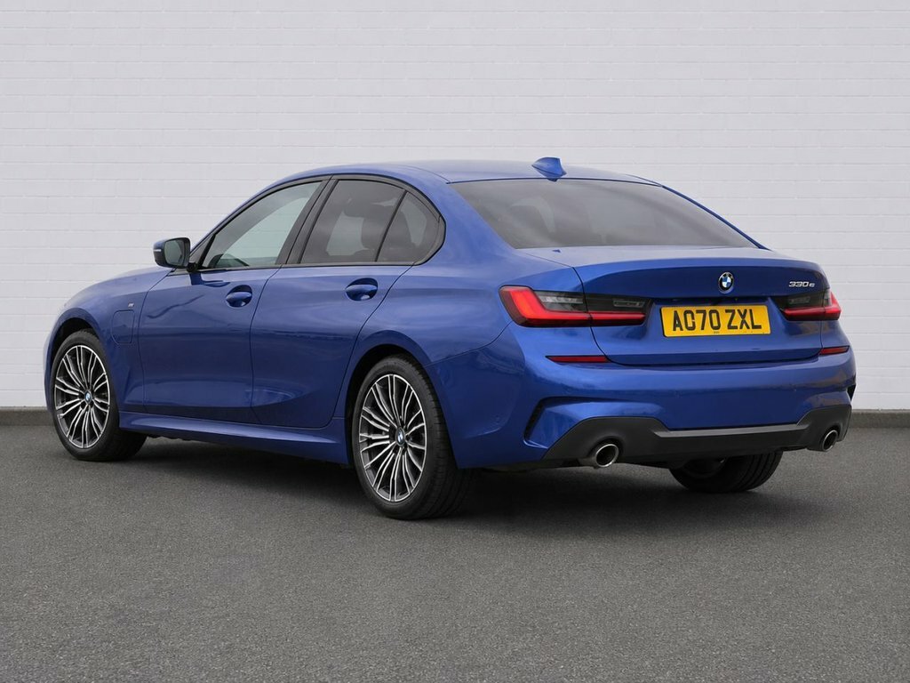 BMW 3 Series 2L M Sport AO70ZXL Blue #2