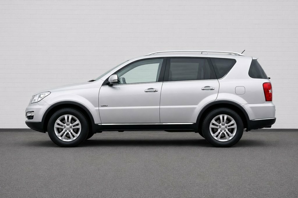 SsangYong Rexton 2L Sx PX65OOB Silver #3