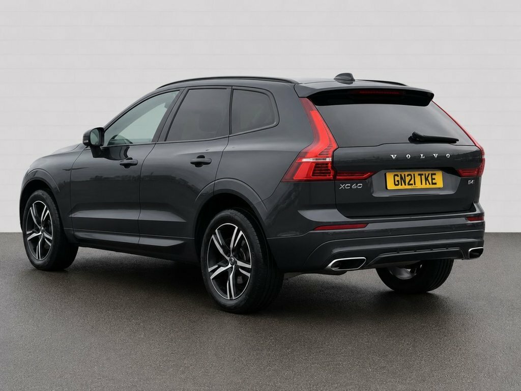 Volvo XC60 2L R-design GN21TKE Black #2