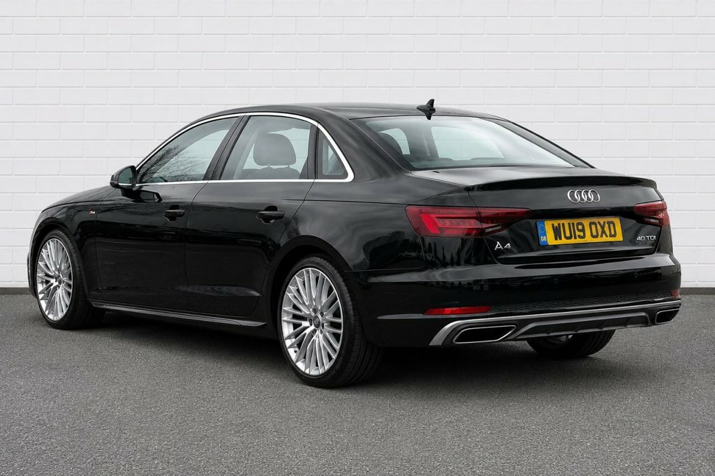 Audi A4 2L S Line WU19OXD Black #2