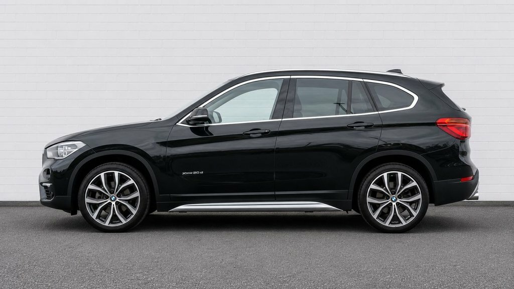 BMW X1 2L Xline NU16RYC Black #3