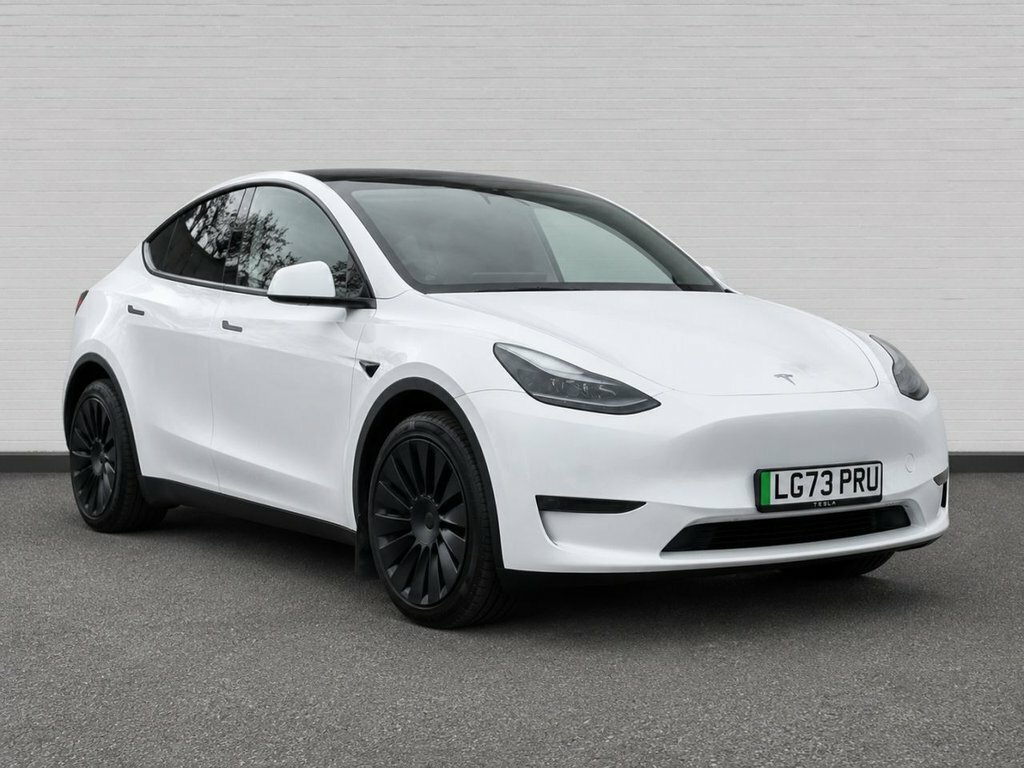 Tesla Model Y Suv LG73PRU White