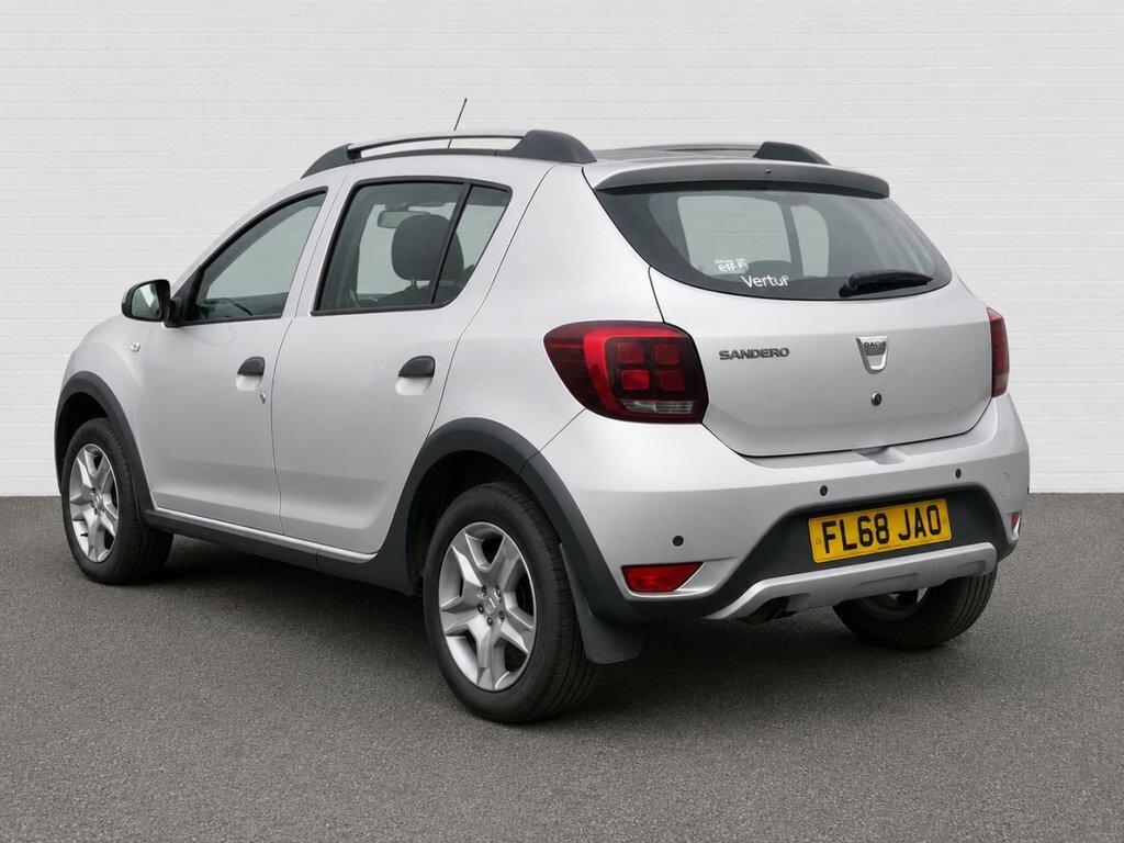 Dacia Sandero Stepway 0.9L Comfort FL68JAO Silver #3