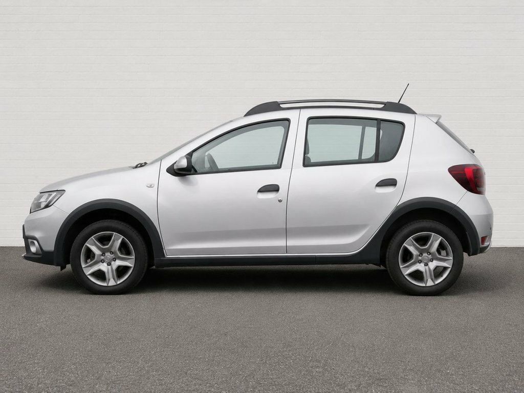 Dacia Sandero Stepway 0.9L Comfort FL68JAO Silver #2
