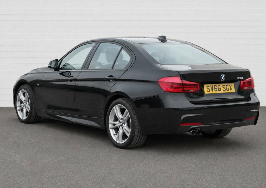 BMW 3 Series 2L M Sport Black #2