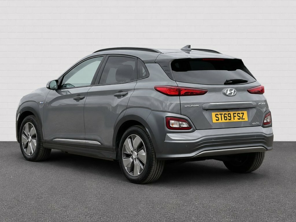 Hyundai Kona Suv ST69FSZ Grey #2