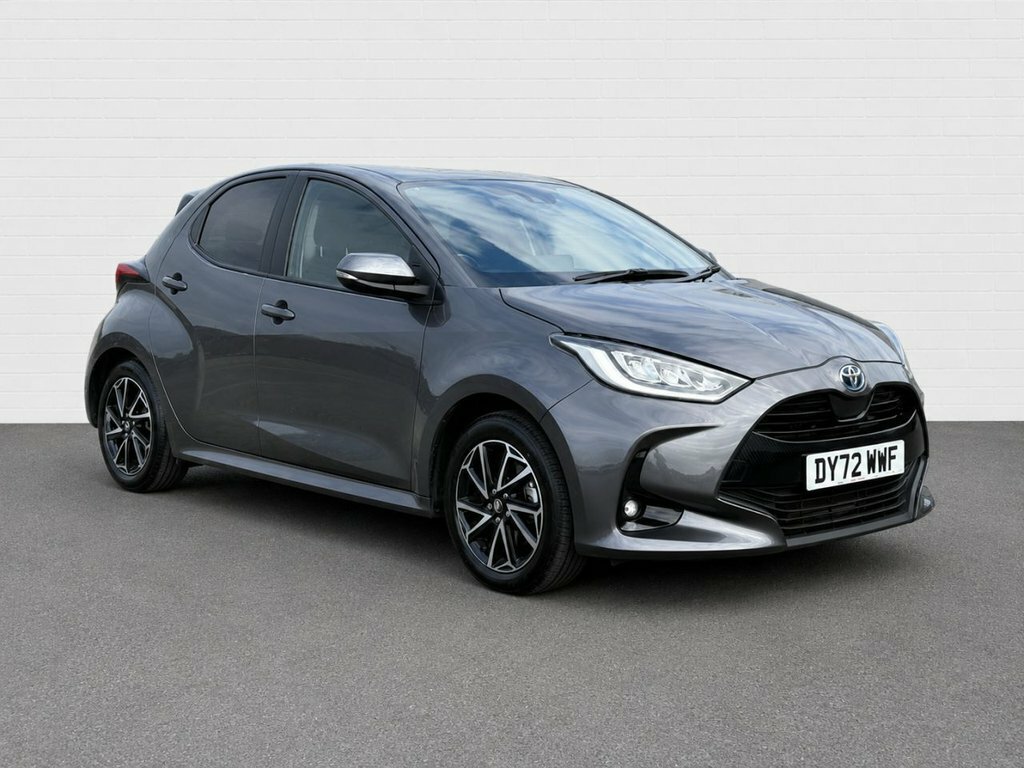 Toyota Yaris 1.5L Design Grey
