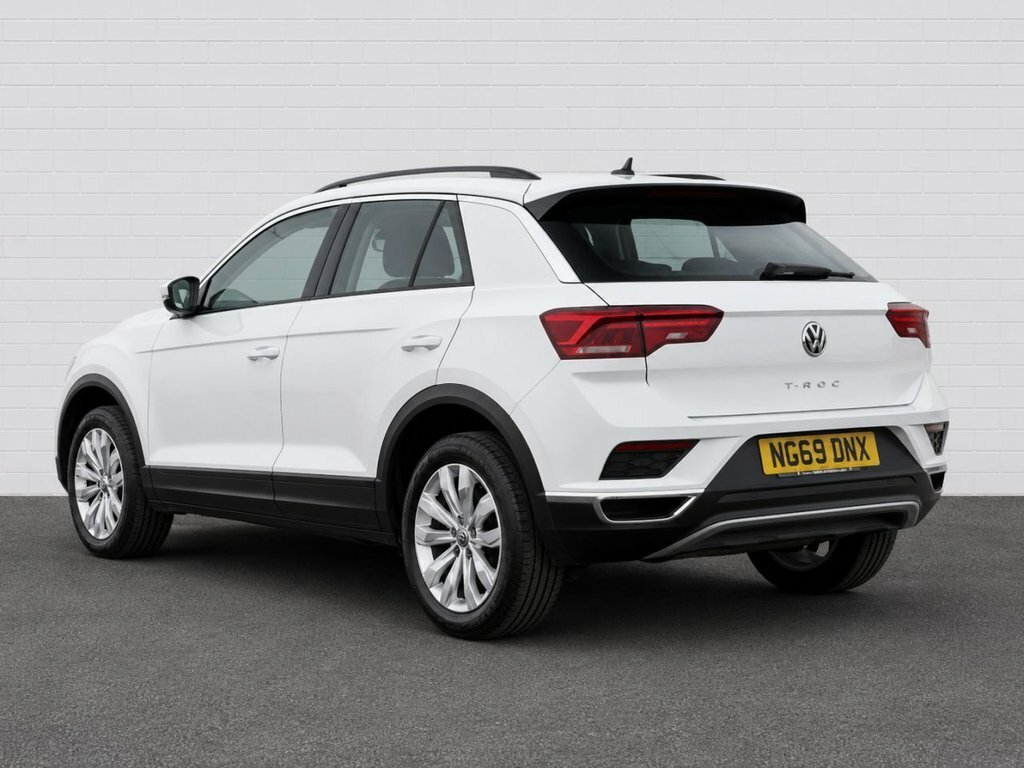 Volkswagen T-Roc 1.5L Se NG69DNX White #2