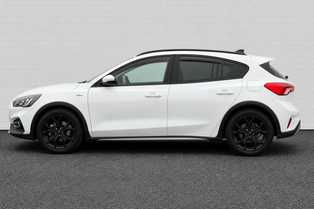 Ford Focus 1L Active X FE69PWX White #3