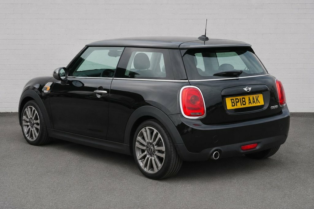 Mini Hatch 1.5L Cooper Seven BP18AAK Black #2