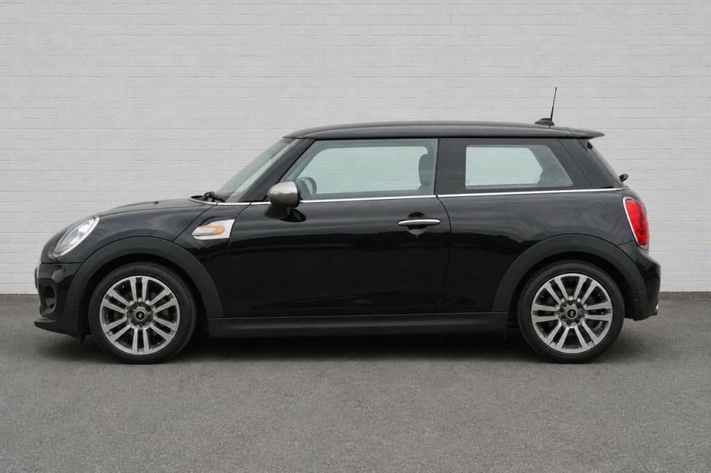 Mini Hatch 1.5L Cooper Seven BP18AAK Black #3