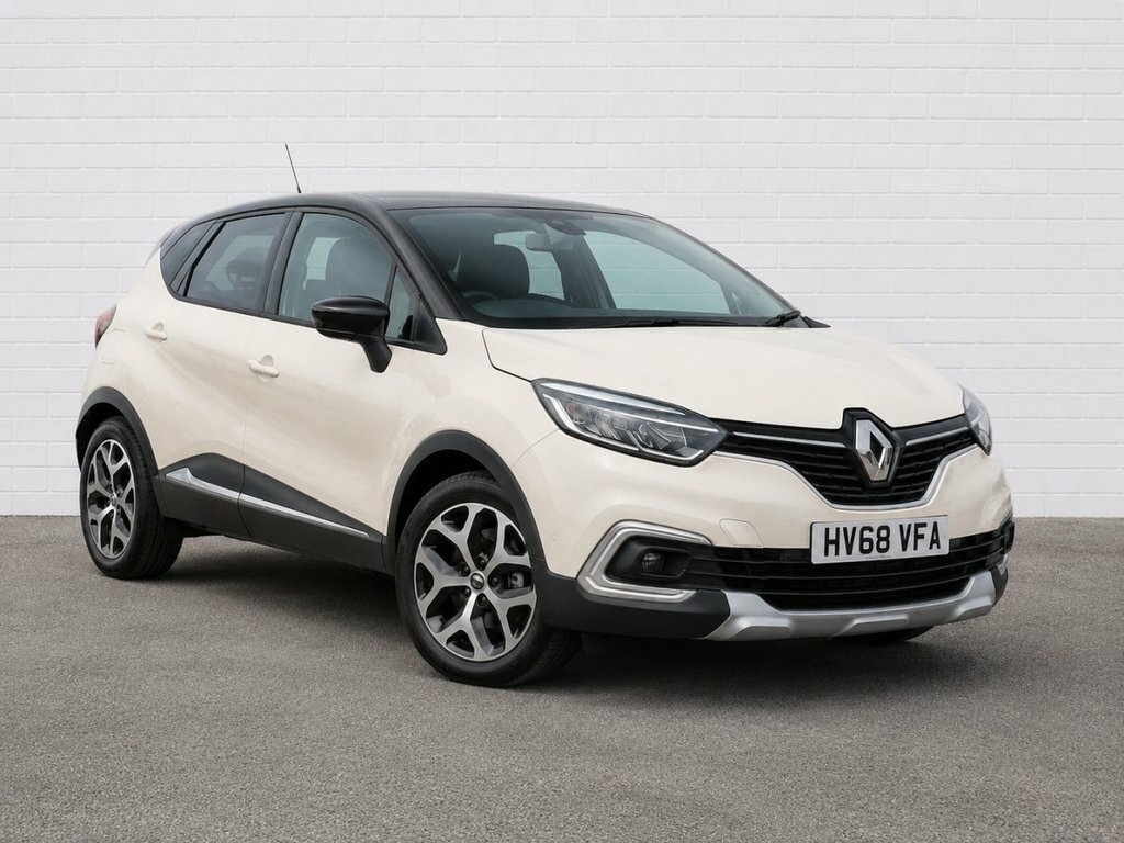 Renault Captur 0.9L Gt Line White