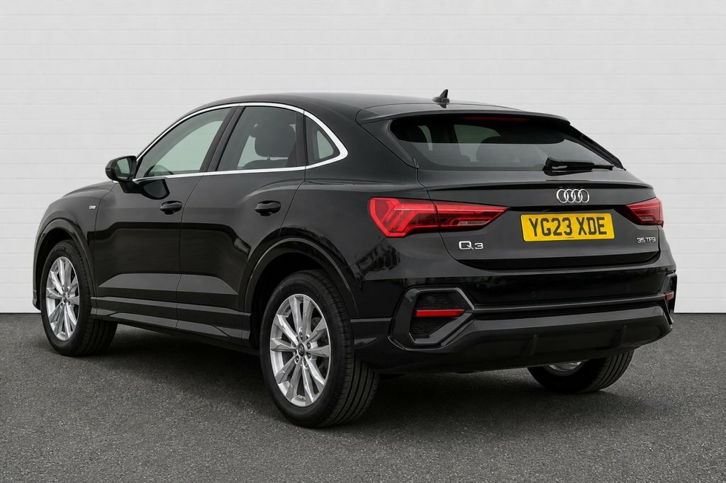 Audi Q3 1.5L Sport YG23XDE Black #2