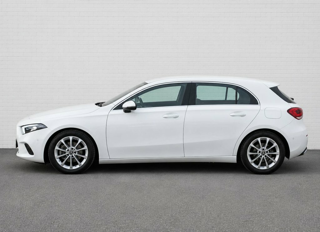 Mercedes-Benz A Class 1.3L Sport KO69LXB White #3