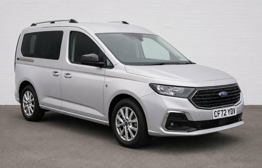 Ford Tourneo Connect 2L Titanium Silver