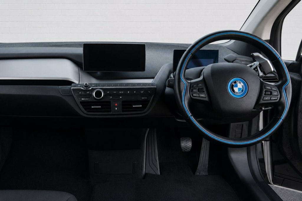 BMW i3 Hatchback LF19GKS White #4