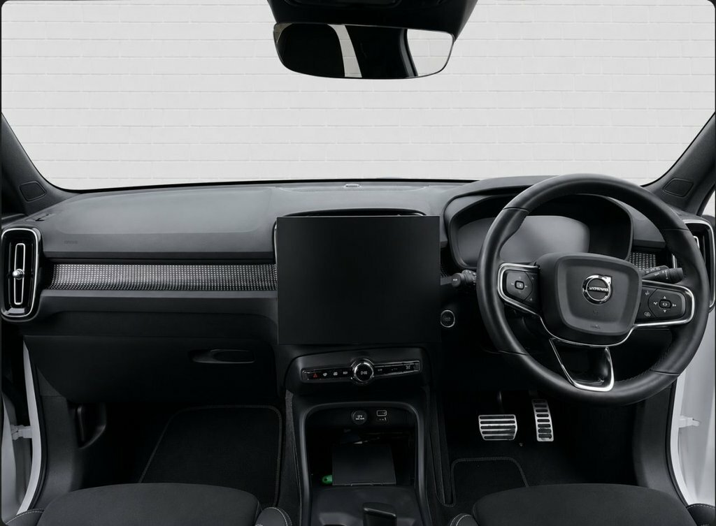 Volvo XC40 1.5L R-design AX21LDV White #4