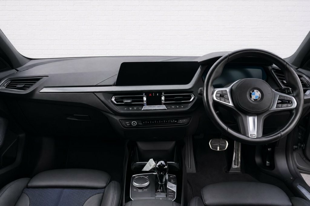 BMW 1 Series 1.5L M Sport LB23MKC Grey #4