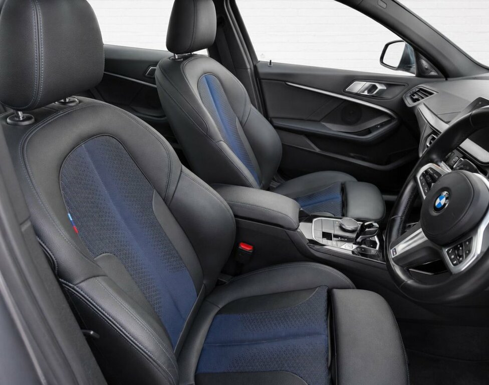 BMW 1 Series 1.5L M Sport LB23MKC Grey #5