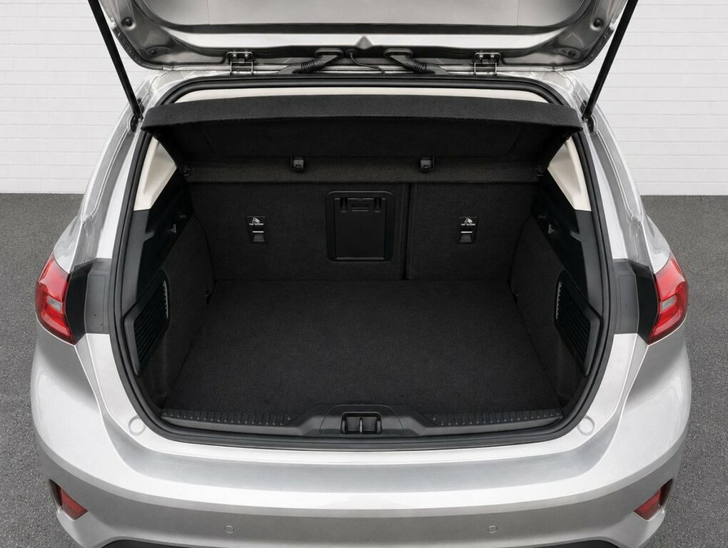Ford Focus 1L Titanium Vignale CV72LZC Silver #6