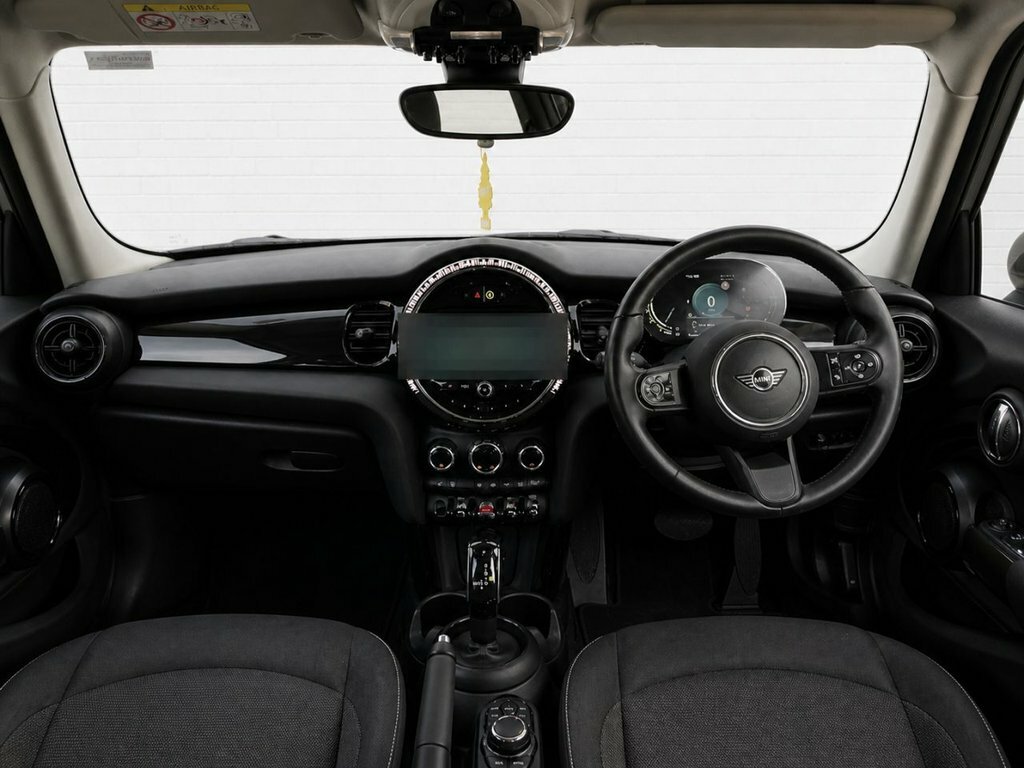 Mini Hatch 1.5L Cooper Classic NU23ZZK White #4