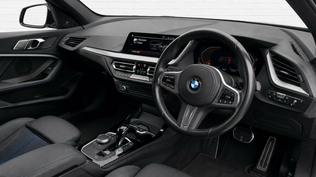 BMW 1 Series 1.5L M Sport SB22YDD Black #4