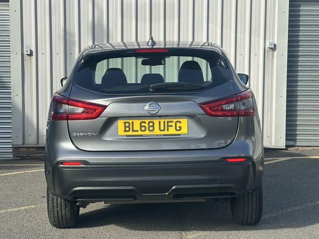 Nissan Qashqai 1.3L Acenta Premium BL68UFG Grey #5