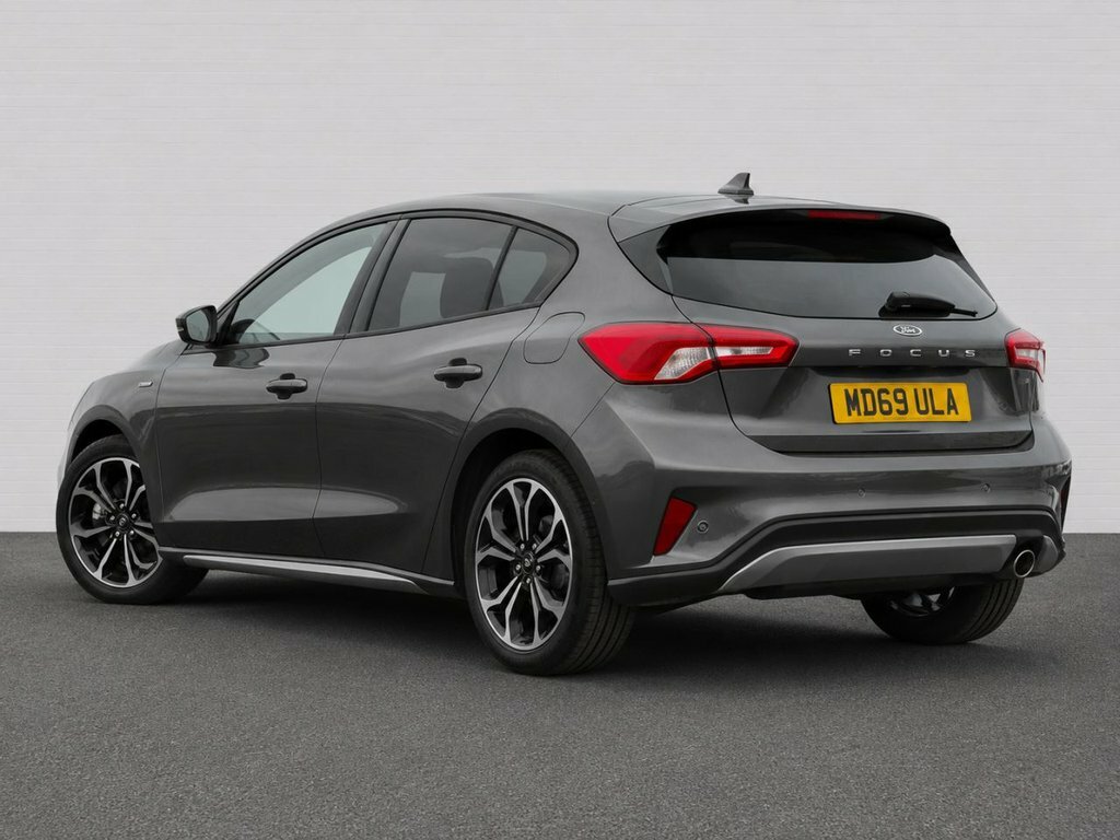 Ford Focus 1L Active X MD69ULA Grey #2