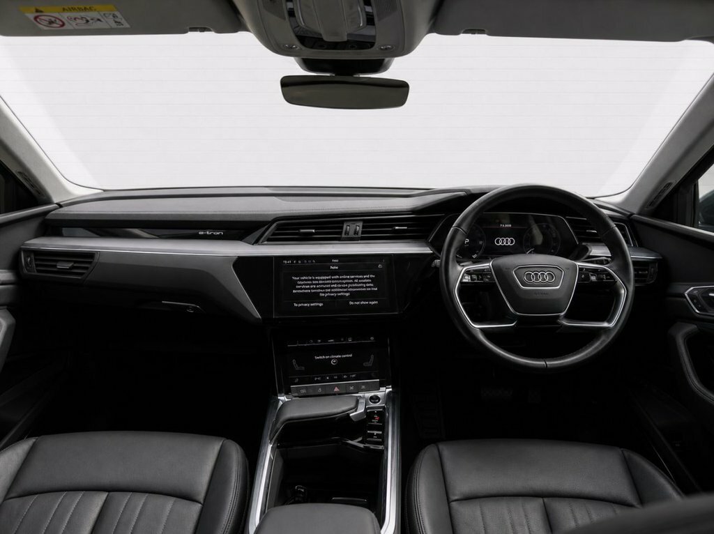 Audi E-tron Suv GX21YDB Grey #4