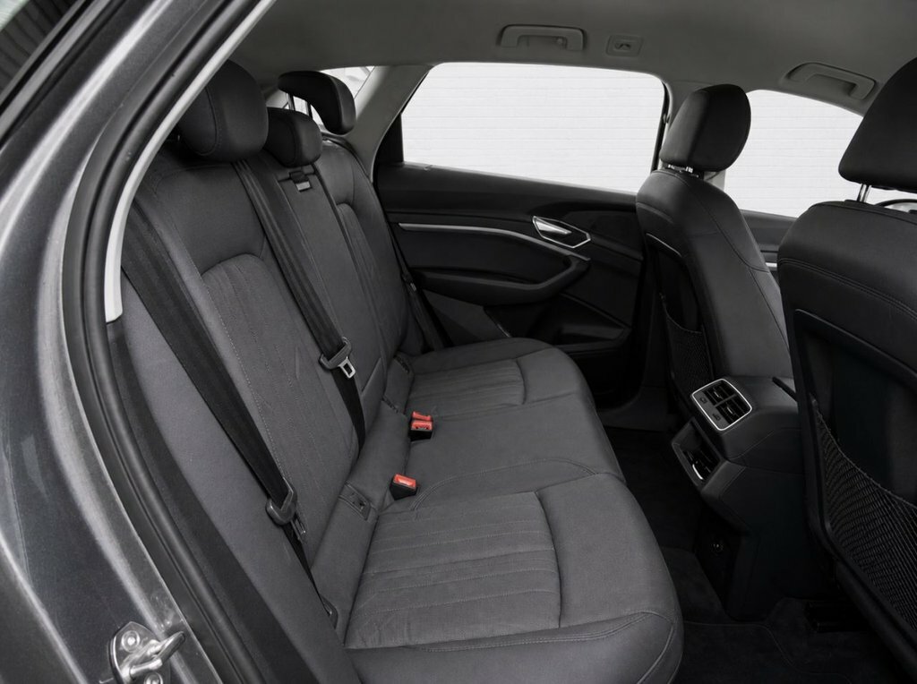 Audi E-tron Suv GX21YDB Grey #6
