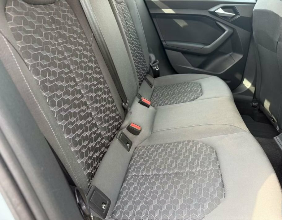 Audi A1 1L Sport NA22PFV Grey #6