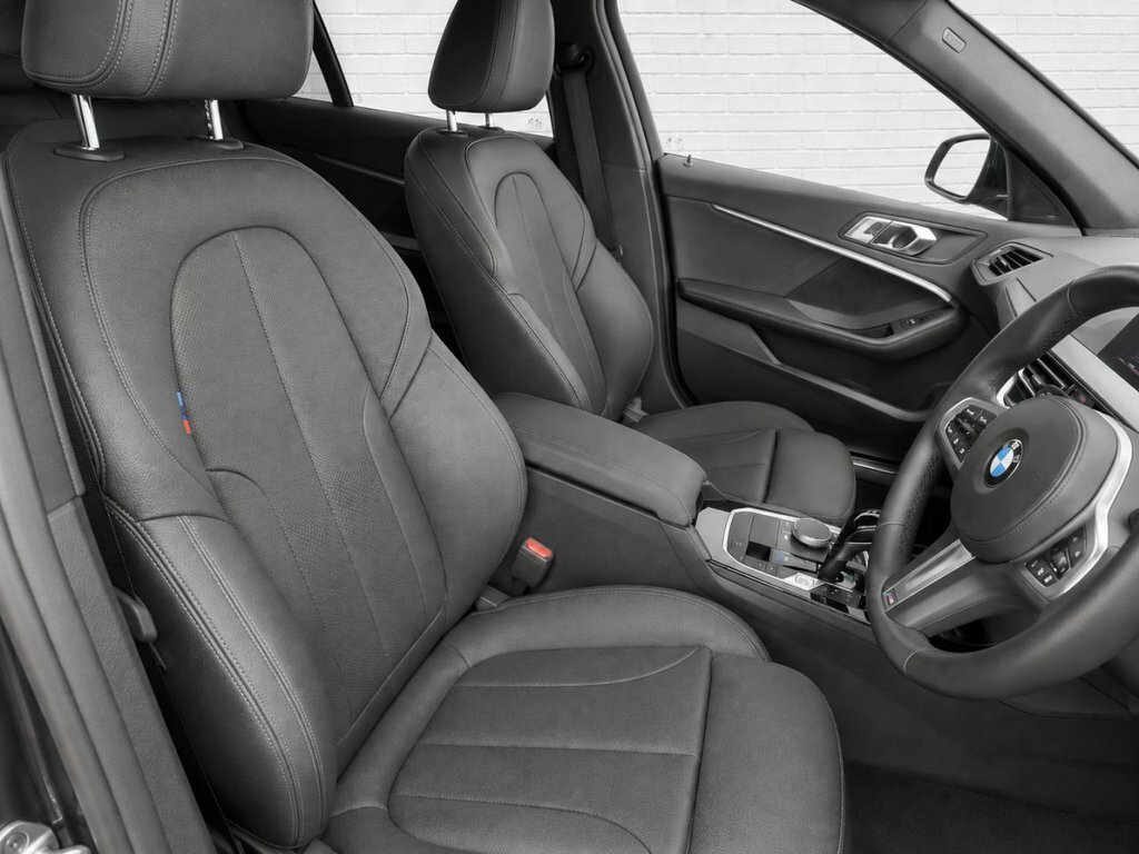 BMW 1 Series 1.5L M Sport PX20WZR Grey #5