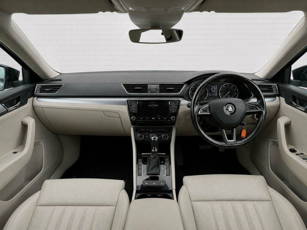 Skoda Superb 2L Se L Executive AK16LNX Black #4