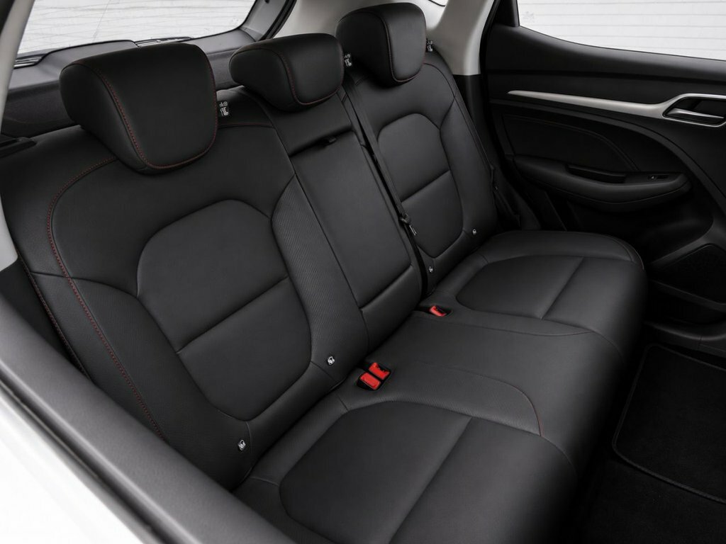 MG ZS Suv RE22YYP Silver #6
