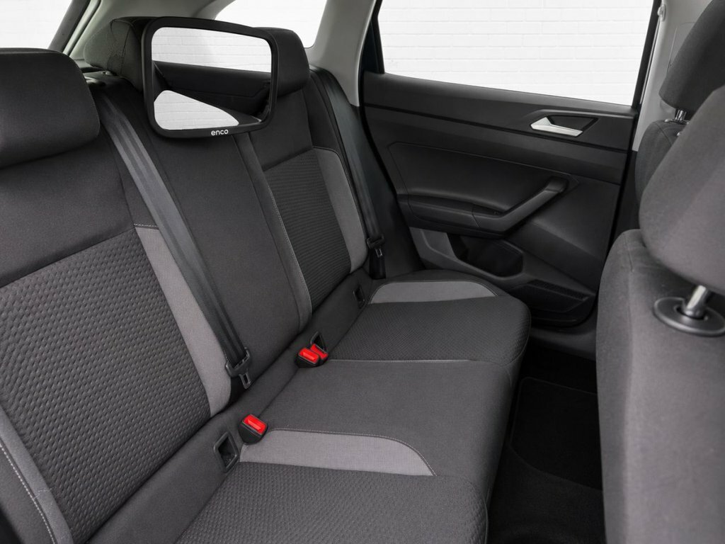 Volkswagen Polo 1L Life GJ73XLA Black #6
