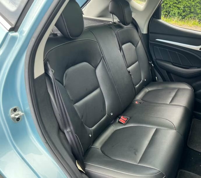 MG ZS Suv GJ71HWR Blue #6