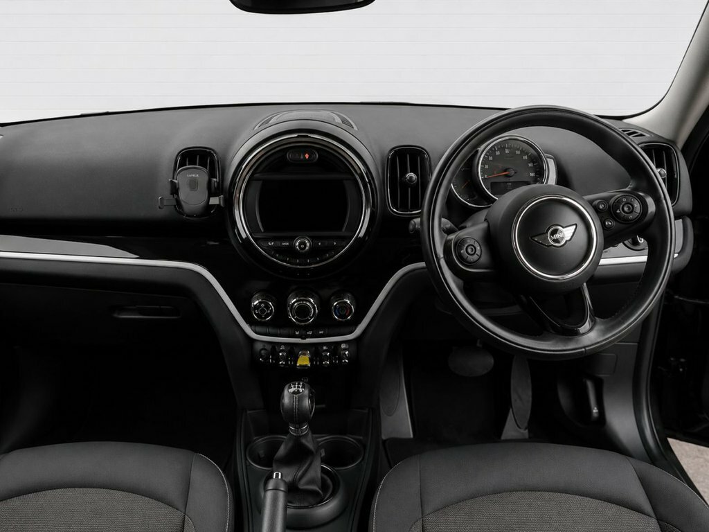 Mini Countryman 1.5L Cooper S E All4 NJ67XZW Black #5