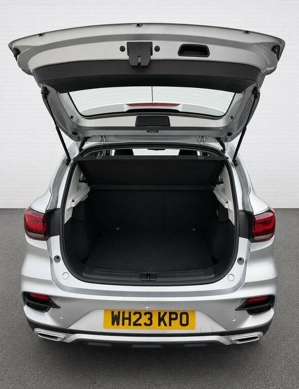 MG ZS 1L Excite WH23KPO Silver #5