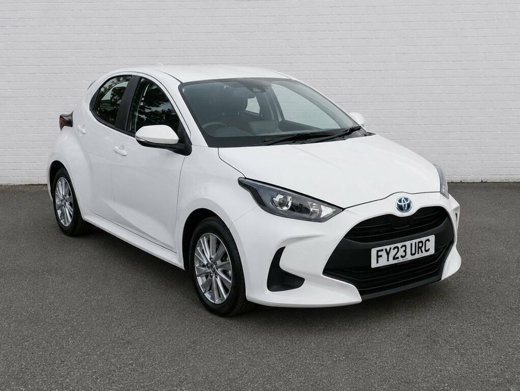 Toyota Yaris 1.5L Icon White