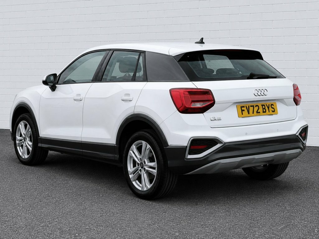 Audi Q2 1L Sport FV72BYS White #2