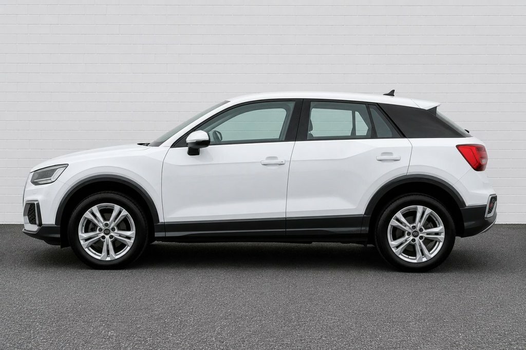 Audi Q2 1L Sport FV72BYS White #3