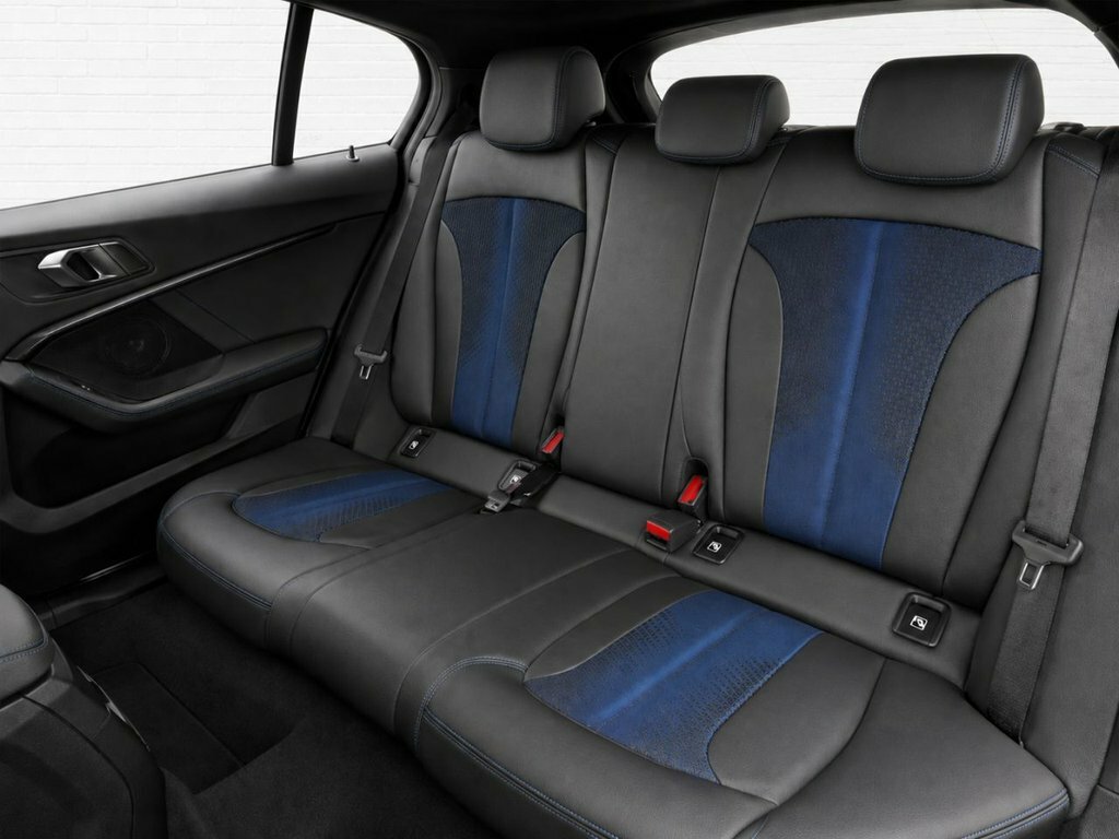 BMW 1 Series 1.5L M Sport YJ71RJO Grey #6