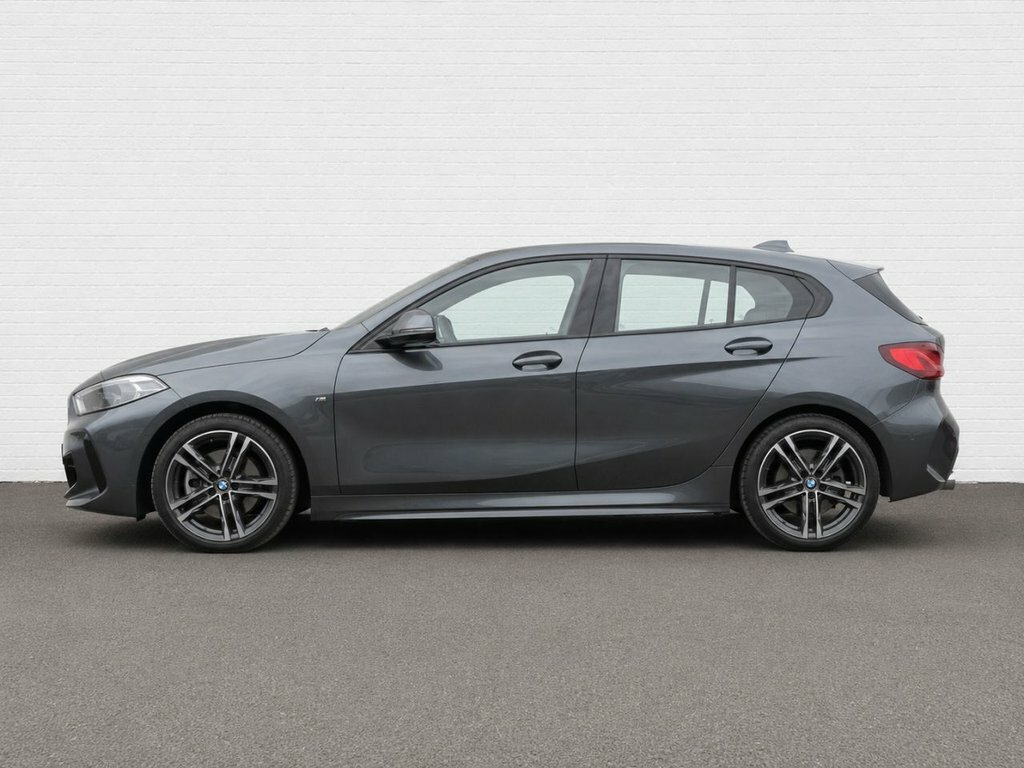 BMW 1 Series 1.5L M Sport YJ71RJO Grey #3